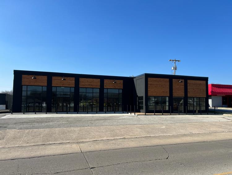 Shops On Commerce Ardmore Price Edwards and Company